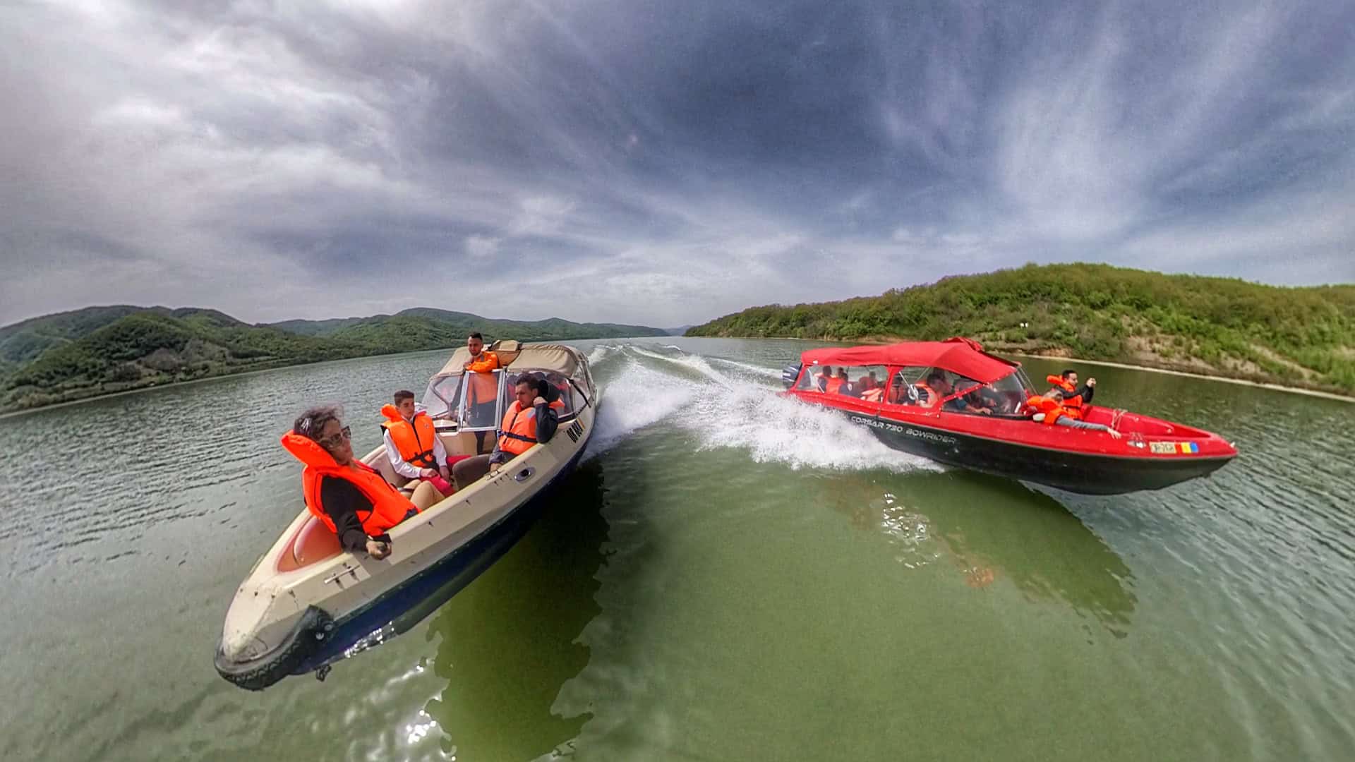 Croaziera la Cazanele Dunarii - Clisura Dunarii