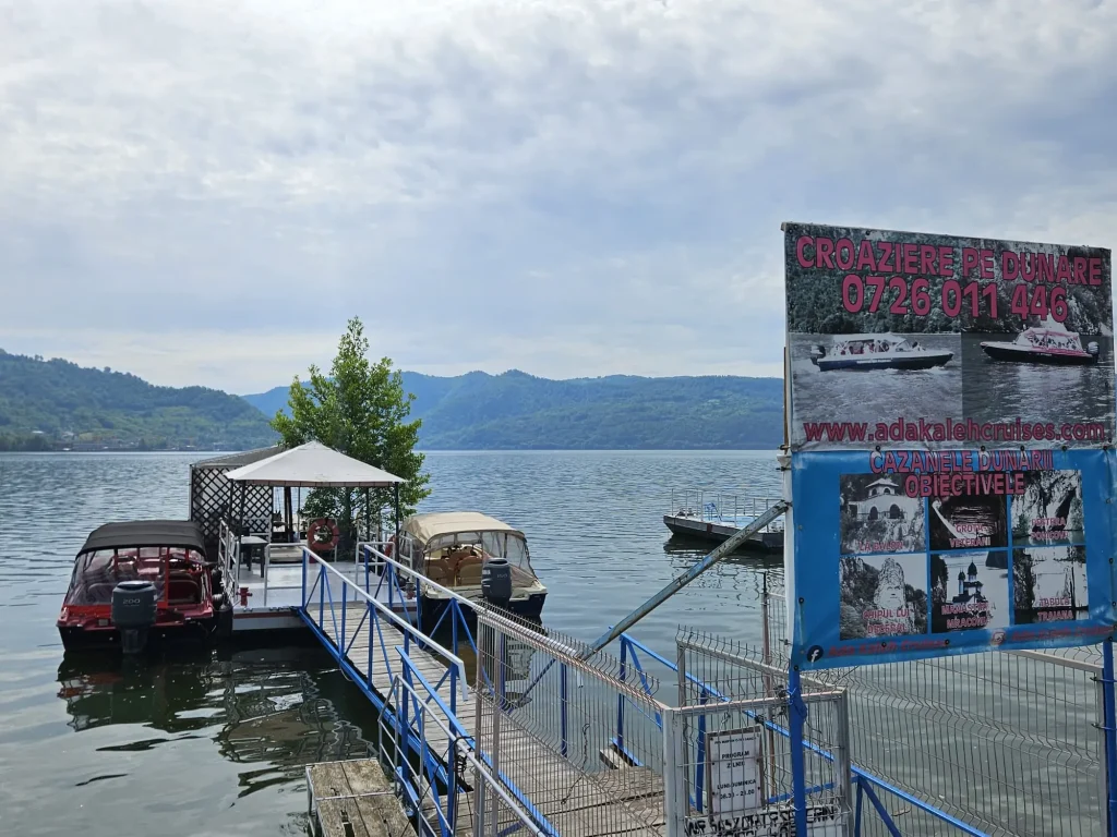 Plimbare cu barca - Orsova - Cazanele Dunarii